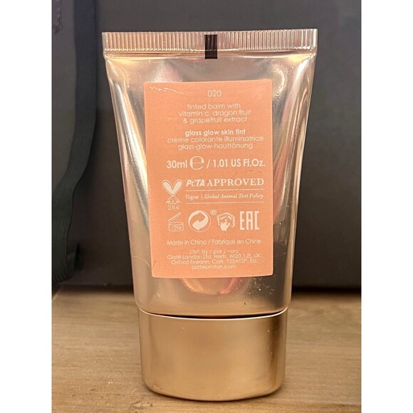 Ciate London Dewy Skin Glass Glow Skin Tint - Picture 2 of 2